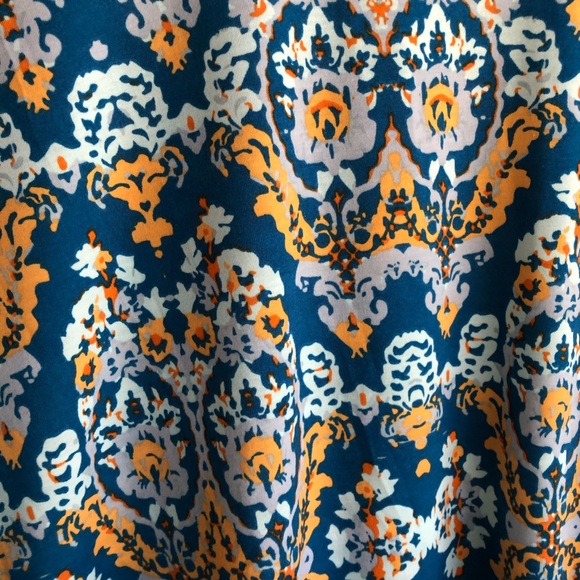 LuLaRoe Printed Randy - Picture 3 of 3